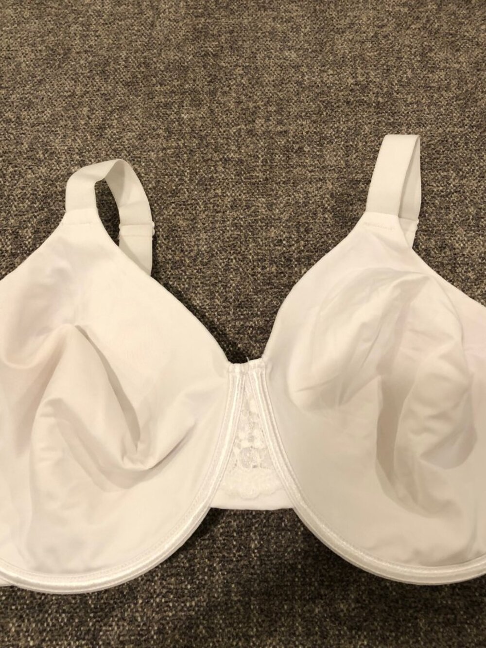Vanity Fair White Underwire Bra, Size 38DDD